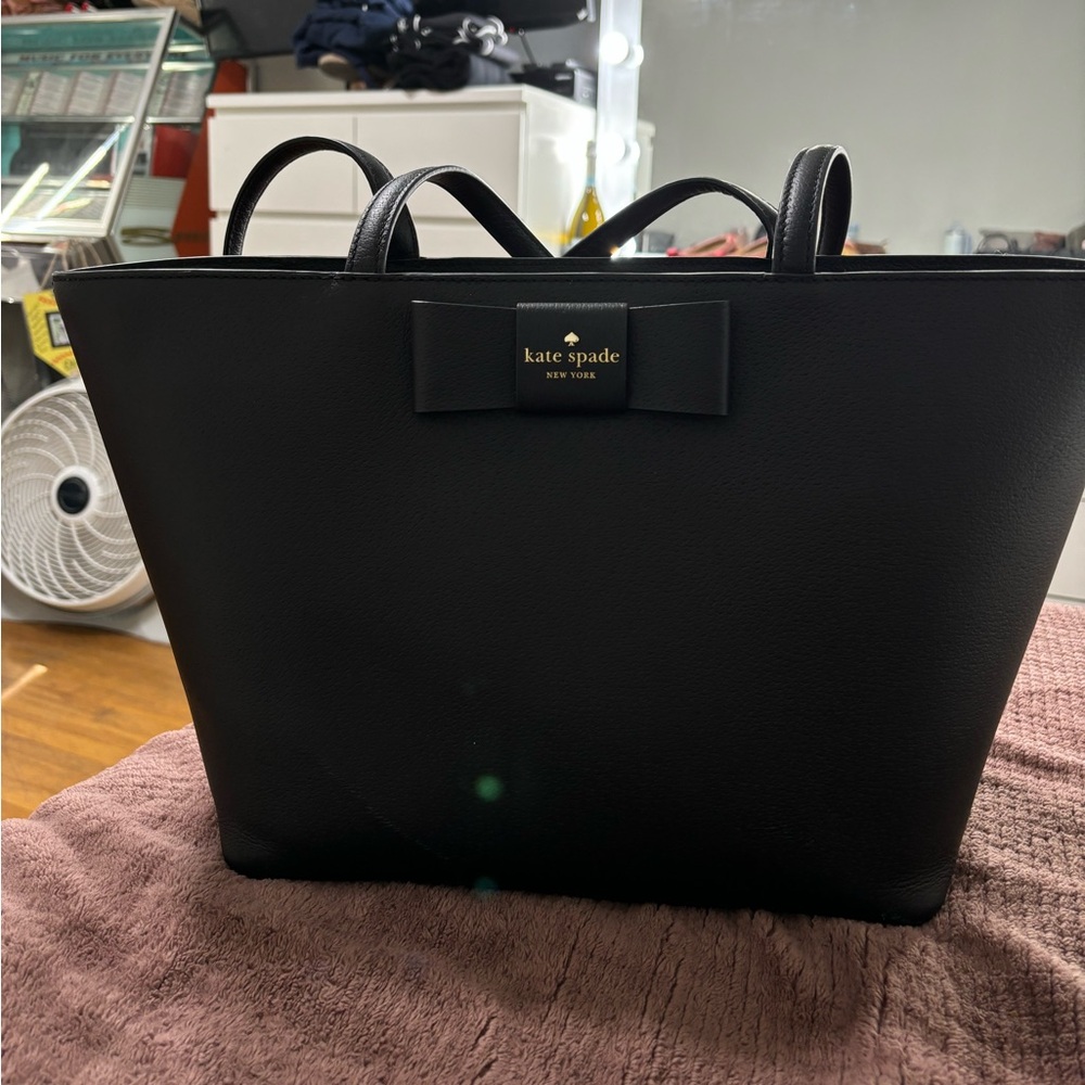 Kate Spade Women’s purse, Never used!
